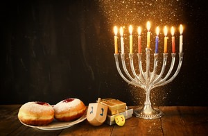 Hanukkah Decorations - Best Lights This Holiday! 