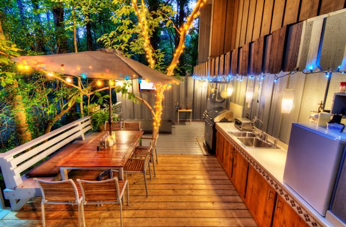 Patio kitchen and dining room