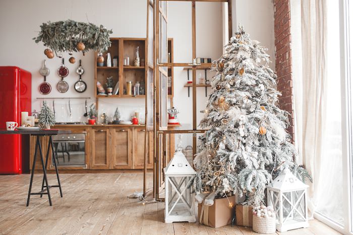 Farmhouse Christmas tree