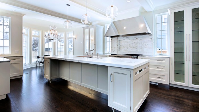Modern Kitchen with Cool White Lighting