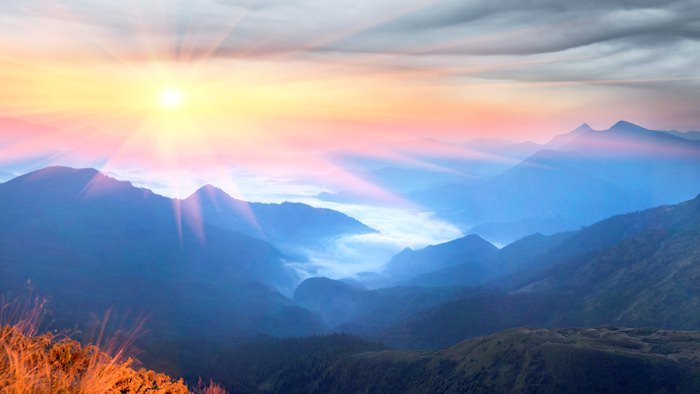 Sun in Mountains