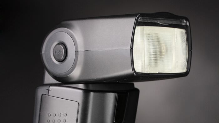 electronic camera flash