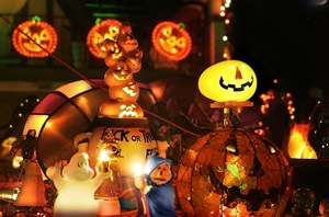 Lighting is one of the best ways to celebrate Halloween