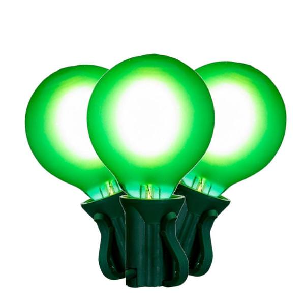 18 Light 0.6 watt 120 volt G40 Candelabra Screw Base Green Wire Green  LED String Light Set 