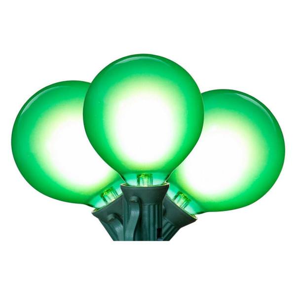 15 Light 0.6 watt 120 volt G50 Candelabra Screw Base Green Wire Green LED String Light Set 