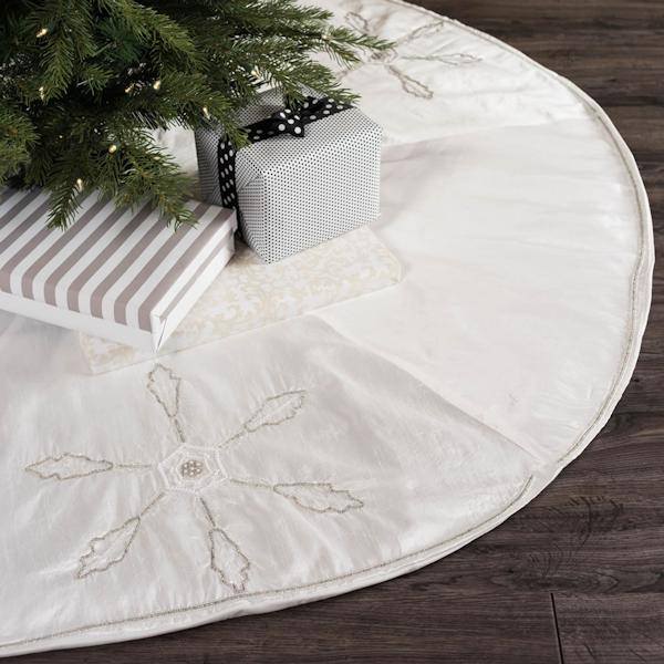 Vickerman 504833 Christmas Tree Skirt