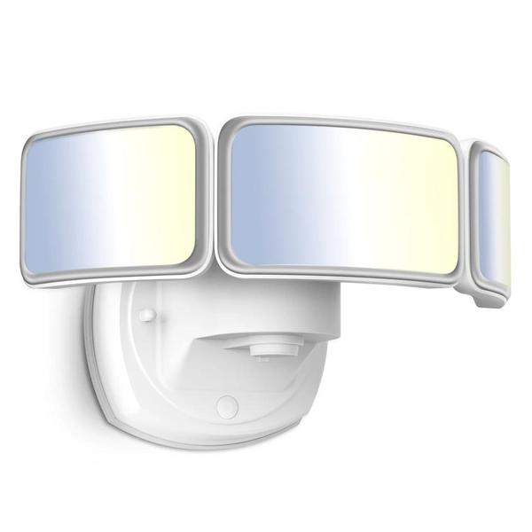 48 watt 120 volt CCT Selectable Outdoor Triple Head LED Flood Light