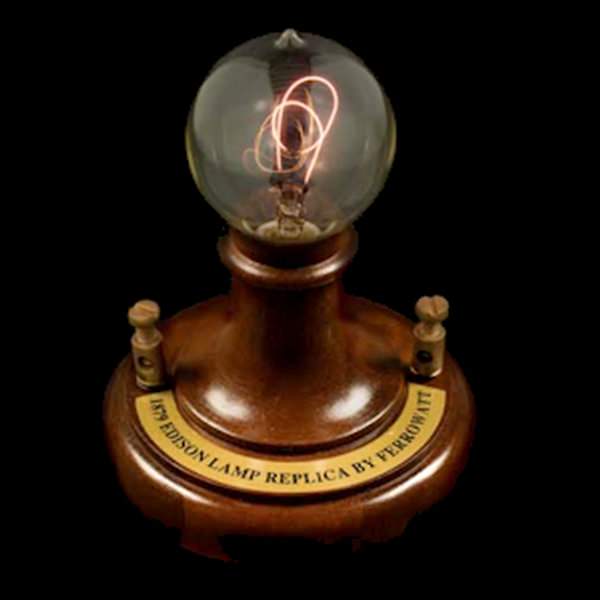 Edison Commemorative Carbon Filament Fixture with Wooden Base and Cord (w/plug)