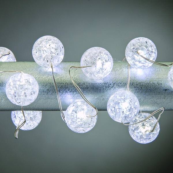 10' 30 Light Cool White Crackle Bead Battery Operated Micro LED String with Timer