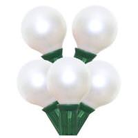 View 25' 25 Light Green Wire G40 Pearl White String