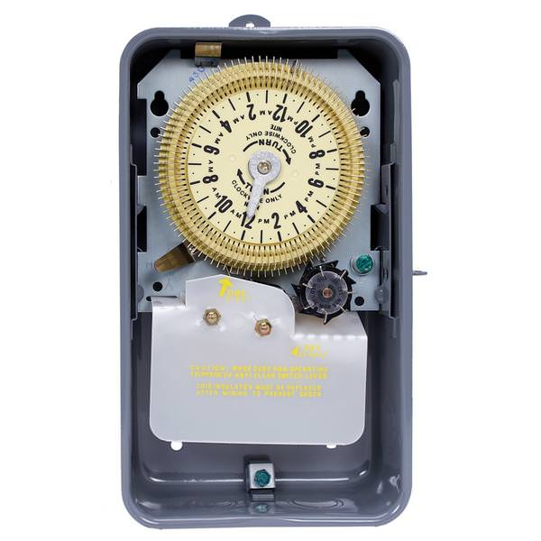 24 Hour 125 volt SPDT Mechanical Time Switch with 7 Day Skipper