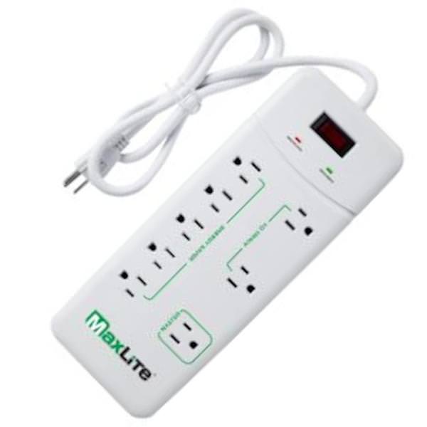 8 Outlet Plug In Surge Strip with Circuit Breaker