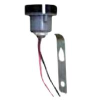 Morris 0-480 volt Receptacle with Aluminum Bracket Mount For Twist Lock Photocell