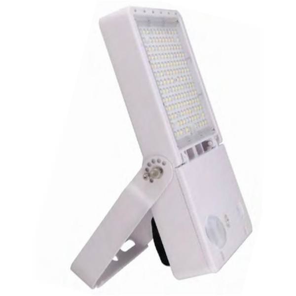 240/300 watt 120/277 volt 5000K Daylight White Dimmable LED