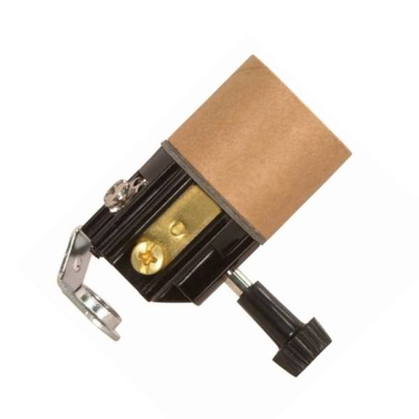 1/8 IPS Cap Inside Extrusion with Paper Liner Turn Knob Socket