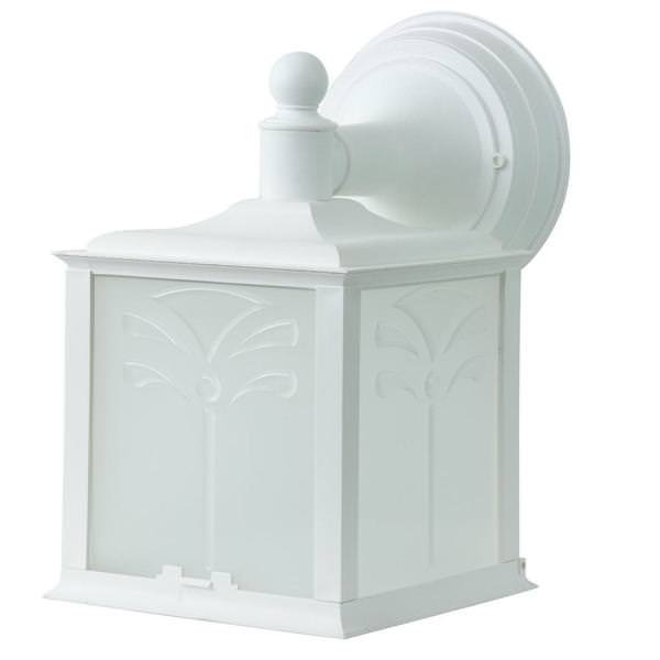 1 Lamp 18 watt 120 volt White Fixture