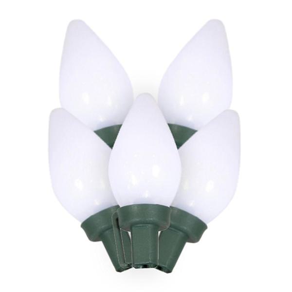 25 Light 16' Green Wire White LED Ceramic C9 String with 8" Spacing