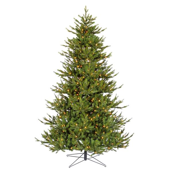 7.5' x 60" Artificial Granton Spruce 600 Warm White Italian LED Lights