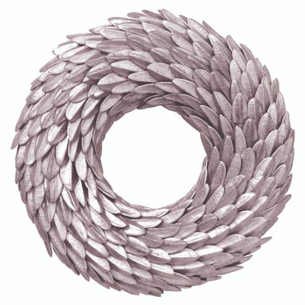 25" Rose Silver Aster Bean Wreath