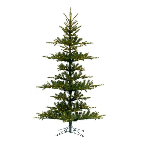 7.5' x 57" Artificial Yukon Display 750 Warm White LED Lights