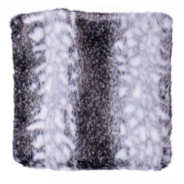 18"x18" Arctic Faux Fur Pillow