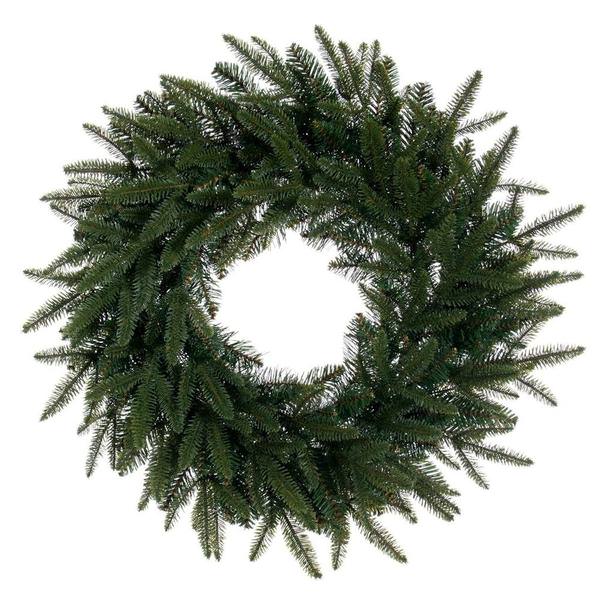 26" Green Maine Fraser Fir Unlit Wreath