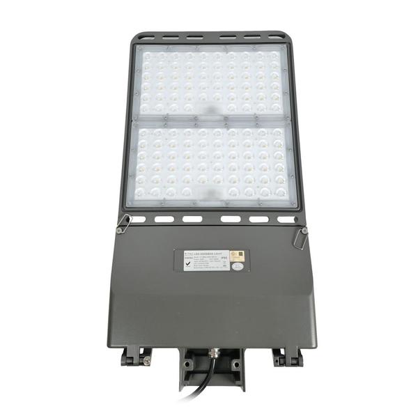 240 watt 100/277 volt 5000K Daylight Bronze Dimmable LED Shoebox Area Light