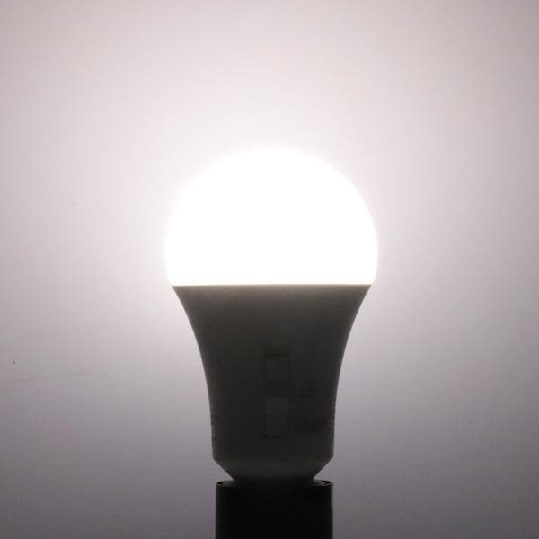 25 watt 120 volt A21 Medium Screw Base CCT Selectable Non-Dimmable LED 4