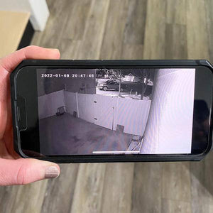 White Outdoor Battery Powered Smart 2.4GHz Wi-Fi Security Camera 2