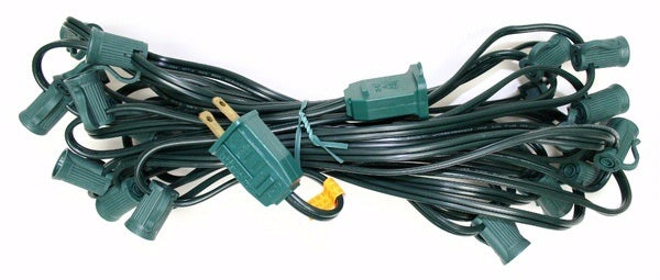 25 Light 25' Green Wire Empty C7 String with 12" Spacing 2