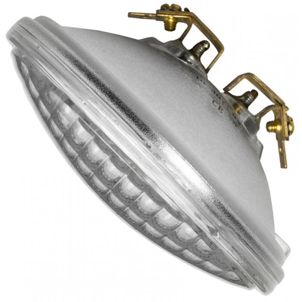 9 watt 10/30 volt PAR36 Screw Terminals Base 3000K Natural White Flood LED 1
