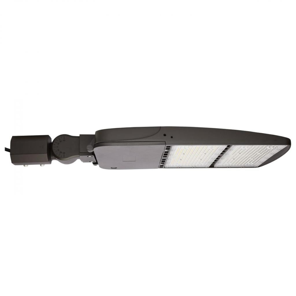 300 watt 120/277 volt 5000K Daylight LED Area Light 1