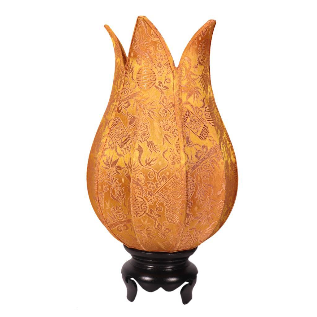 16" Sun Baby Flowering Lotus Lamp 1