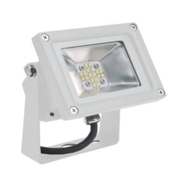 13 watt 120/277 volt 4000K Cool White LED Flood Light Fixture 1