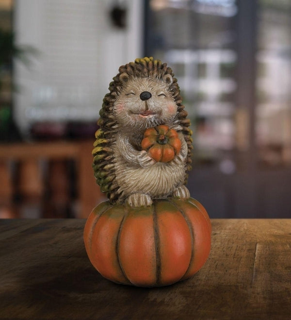 6.5" Hedgehog Regal Art & Gift Decor 2
