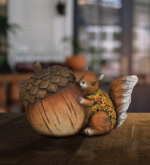4.5" Squirrel Regal Art & Gift Decor 2