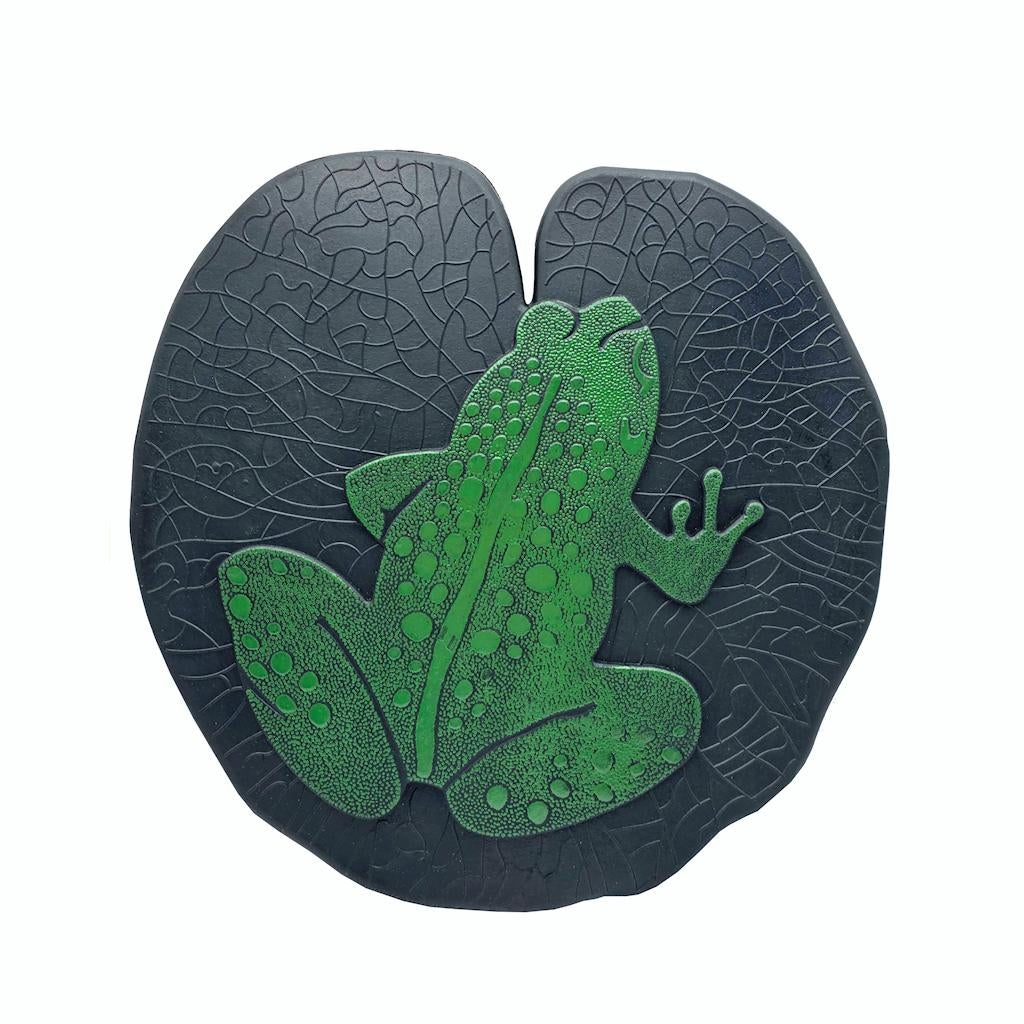 12" Frog Stepping Stone 1