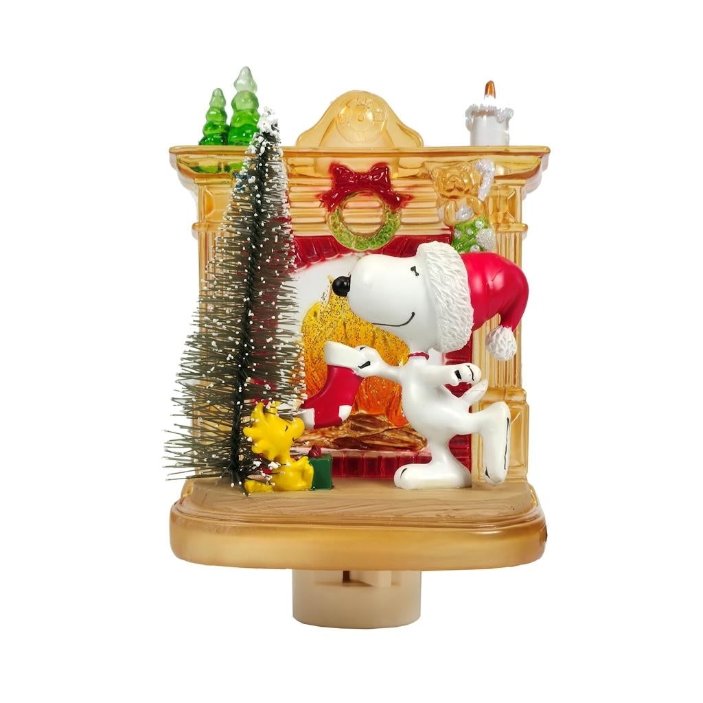 5.5" Fireplace Snoopy Christmas Bubble Light Night Light 1