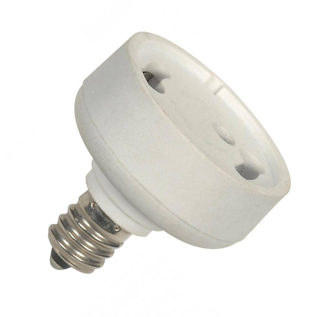 Candelabra Base to GU24 Adapter 1