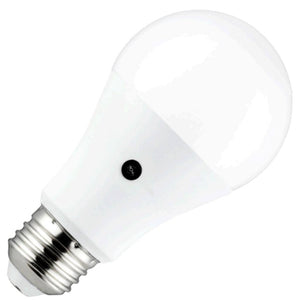 9 watt 120 volt A19 Medium Screw Base 5000K Daylight Dimmable LED 1