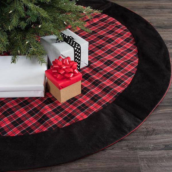 60"  Traditional Holiday Plaid Tree Skirt 5