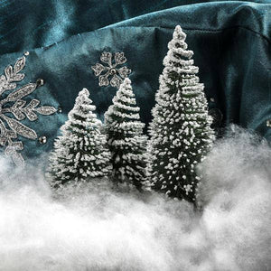 4" White Snow 60' x 30" Roll Blanket 4