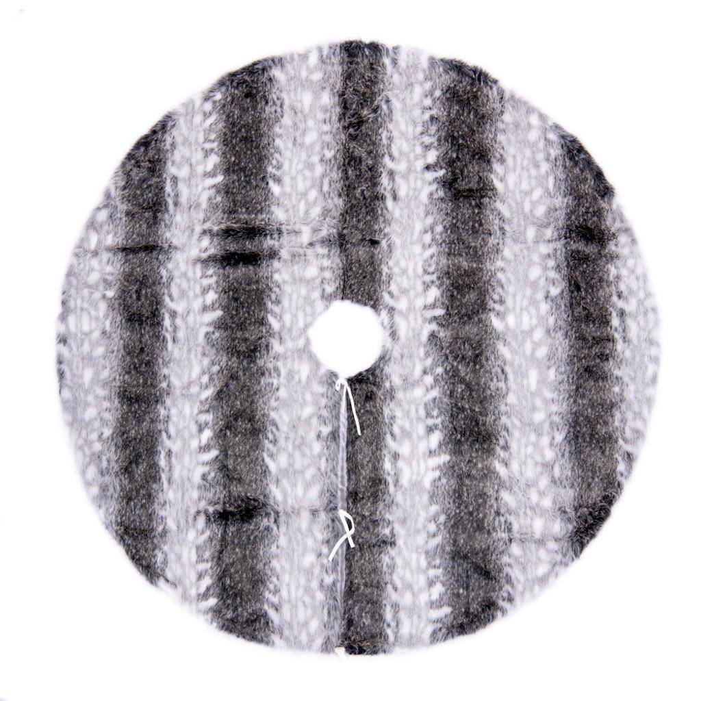 72" Arctic Faux Fur Tree Skirt 1