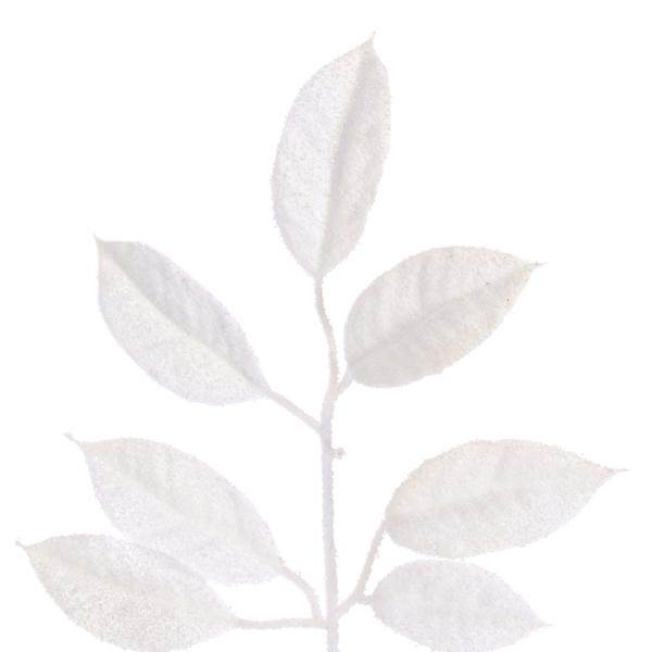 24" Artificial White Gardenia Snowy Wreath 2
