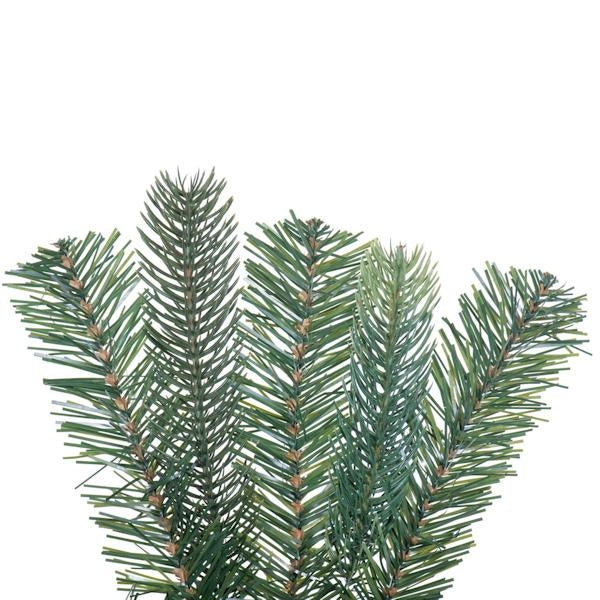 26" Vermont Spruce 192 Tip Artificial Unlit Christmas Wreath 3