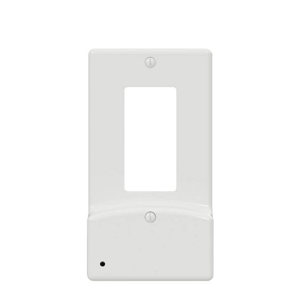 LumiCover Décor Dusk to Dawn White USB Nightlight Wallplate 1